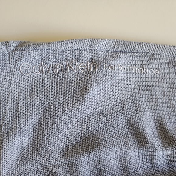 CALVIN KLEIN PERFORMANCE Solid Zip Front Hoodie NWT - Picture 4 of 7